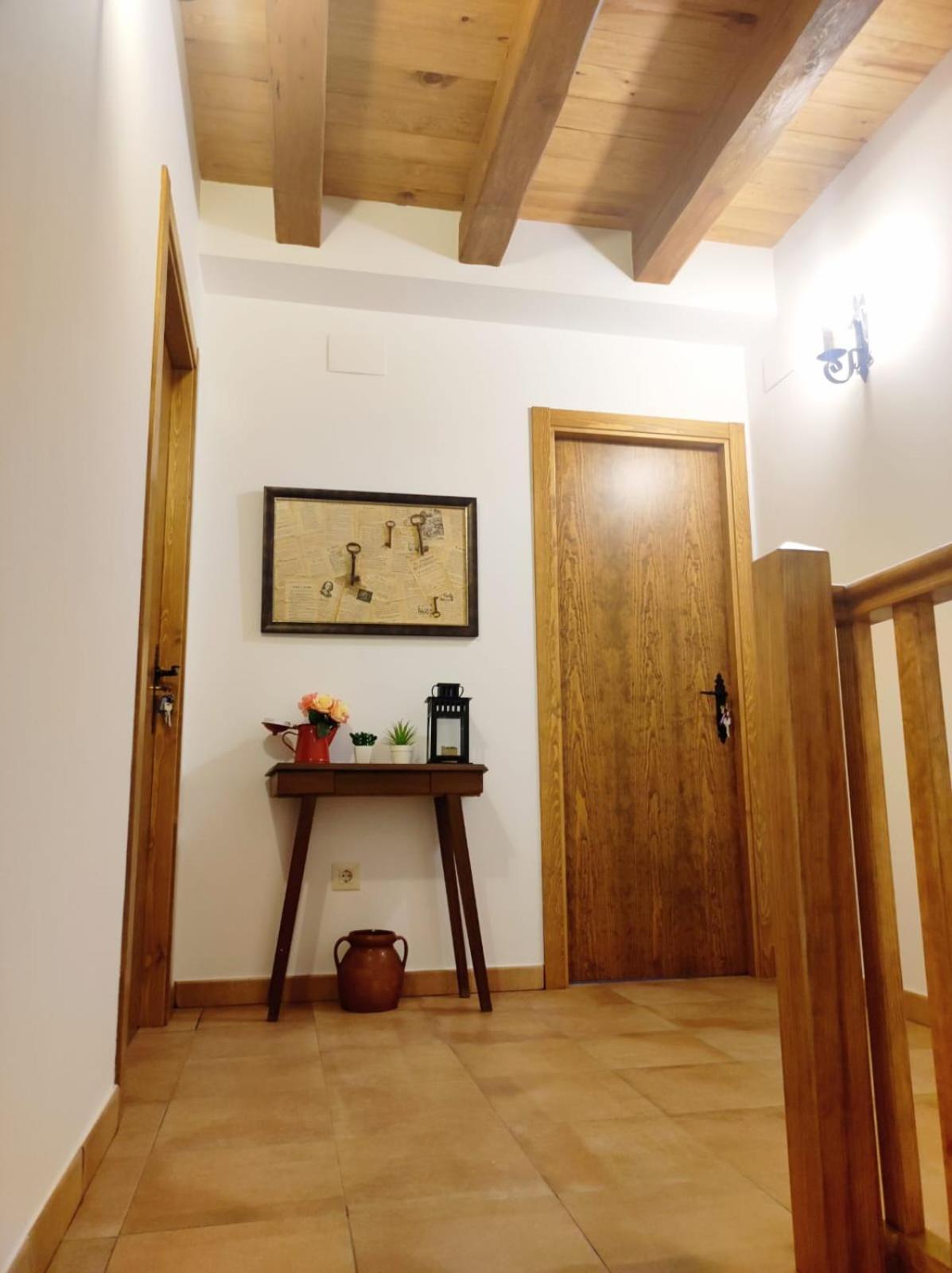 Alojamiento Turistico Los Laureles 세고비아 외부 사진